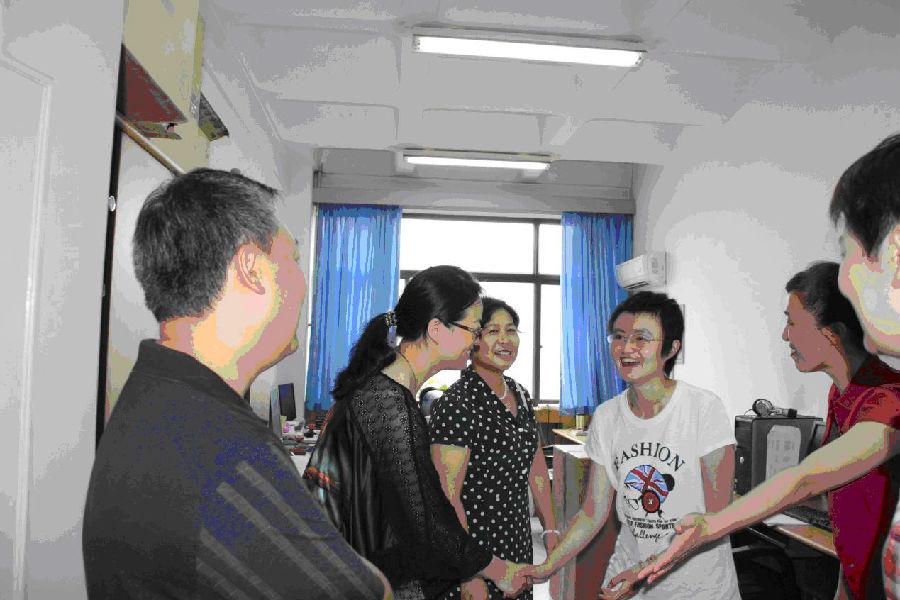 照片2.JPG