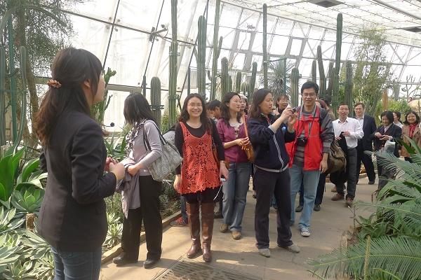 参观大温室.jpg