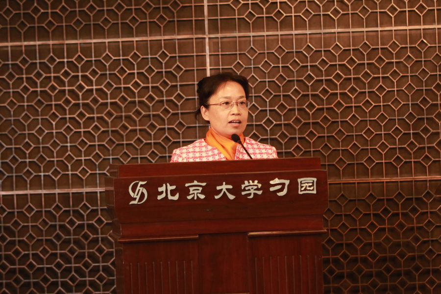巩梅发言.JPG