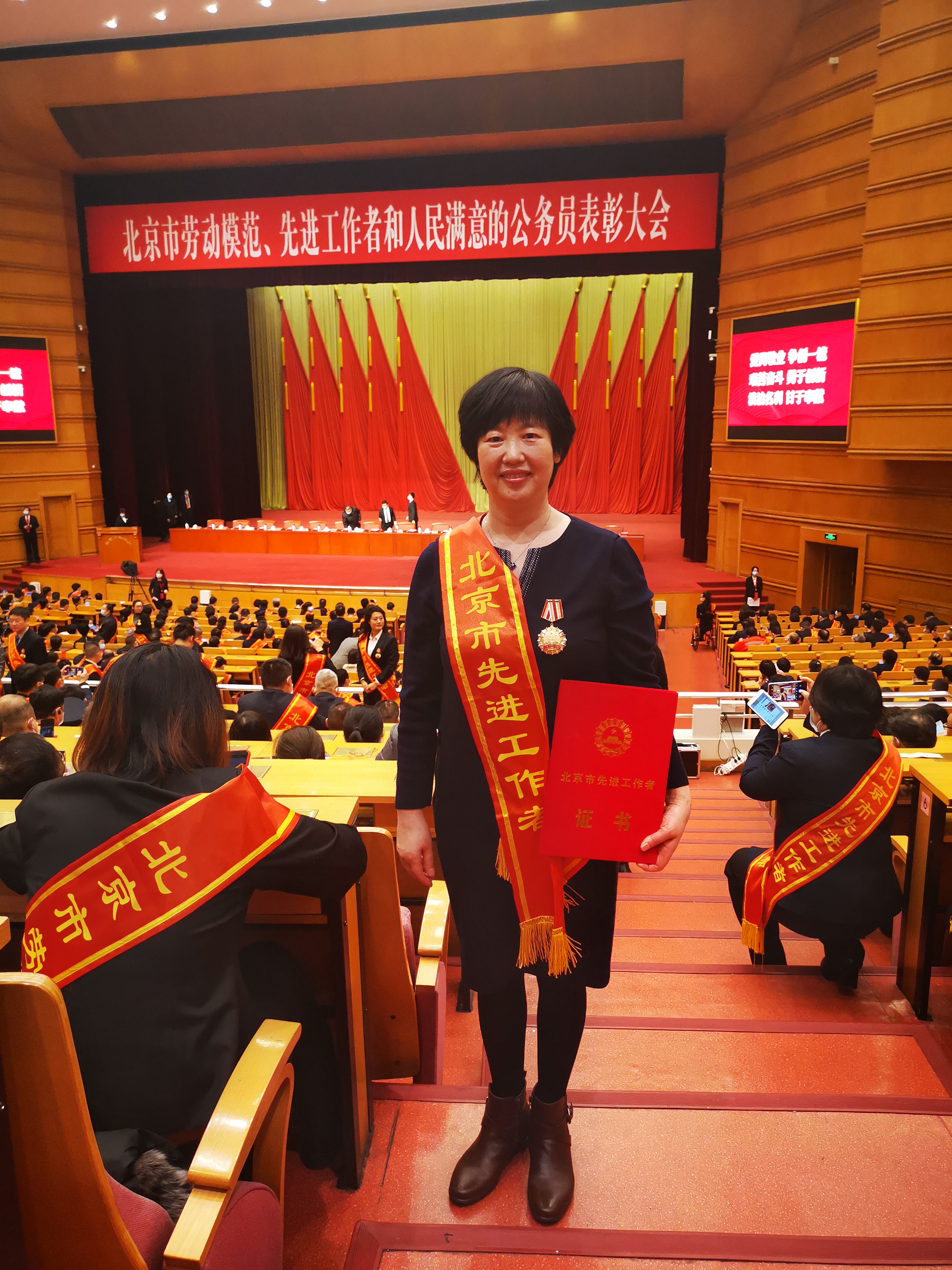 93c3266d34bc4f2baea396a5449b77d8.jpg 93c3266d34bc4f2baea396a5449b77d8.jpg