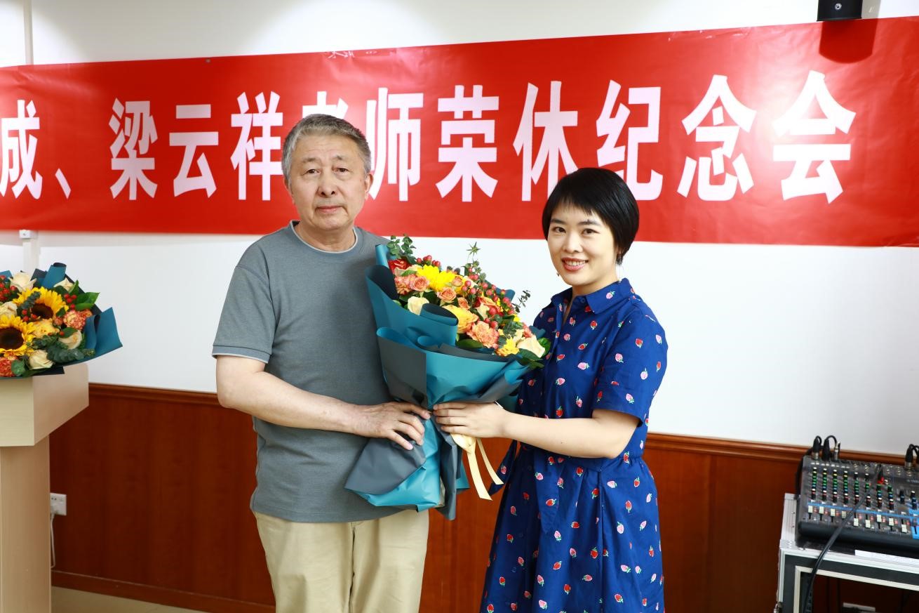 e2b387dbdde201b3144acdc924dfa9b