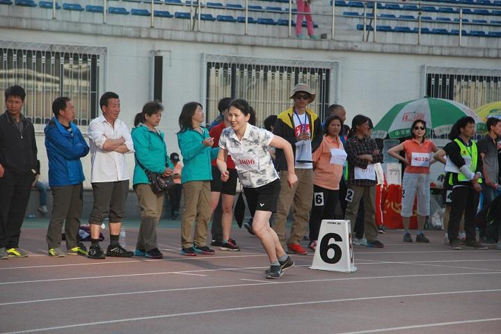 郑春鹏800m.JPG