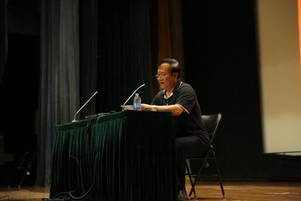 杨文焕主席做工作汇报